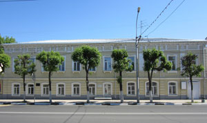 Здание частной женской  гимназии А.К. Беккер